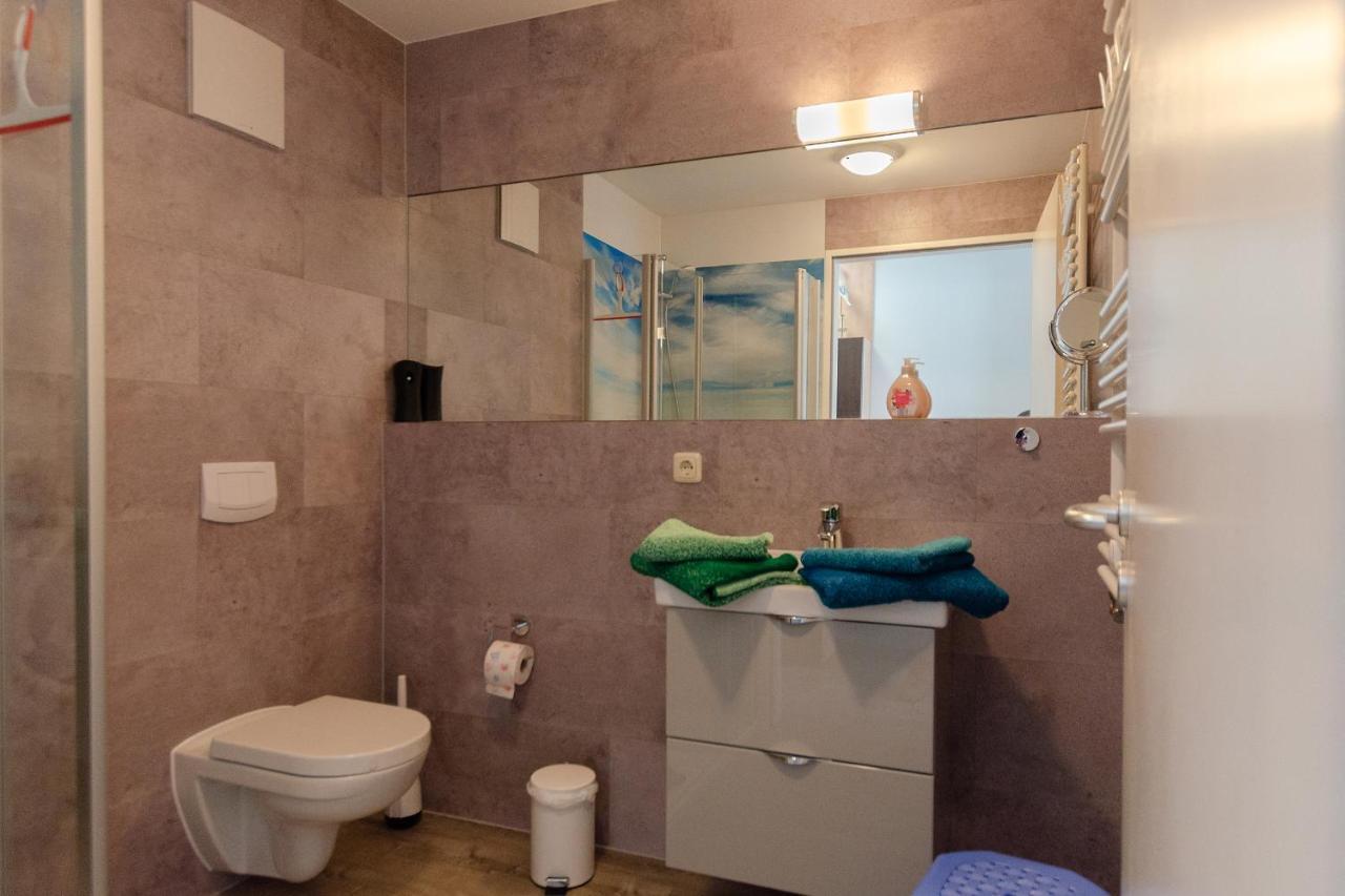 Haus Inselperle Mit Blick Auf Den Bodden Daire Alt Reddevitz Dış mekan fotoğraf